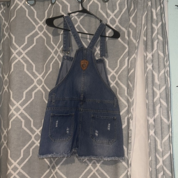 Denim short overalls - Picture 2 of 3